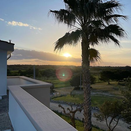 Agriturismo Tenuta Pozzello Torre dell'Orso Eksteriør bilde
