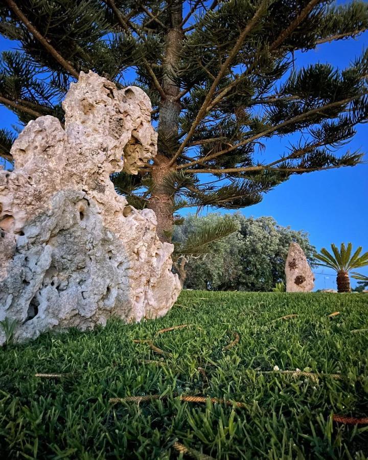 Agriturismo Tenuta Pozzello Torre dell'Orso Eksteriør bilde